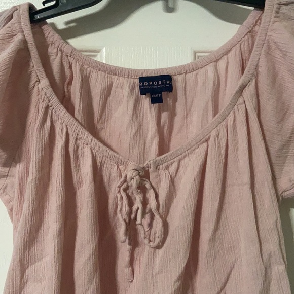 Aeropostale light pink cap sleeves crop top size extra small
Elastic waist. - Picture 3 of 11